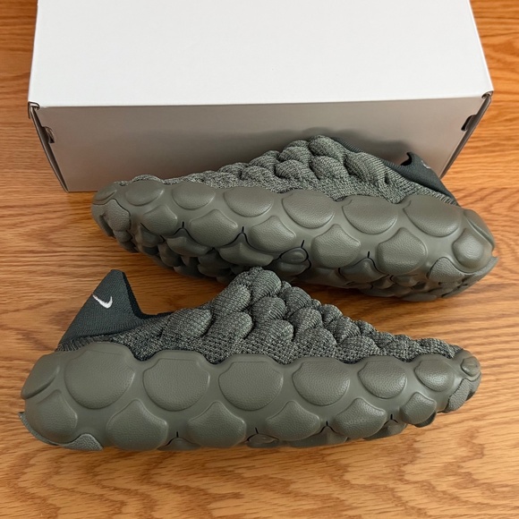 Nike NIB Flyknit Haven (9) - Picture 2 of 13